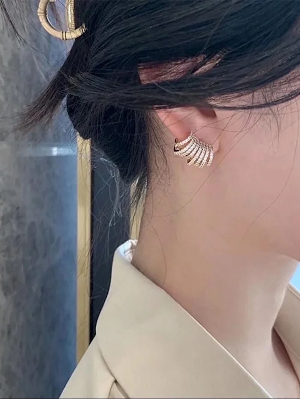 Majuro Elegant Gold Fan Stud Earrings - Women Jewelry